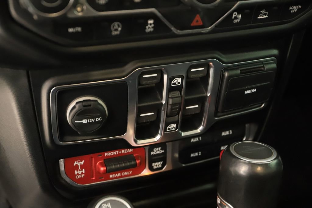 Used 2020 Jeep Gladiator Rubicon AWD/4WD image 26