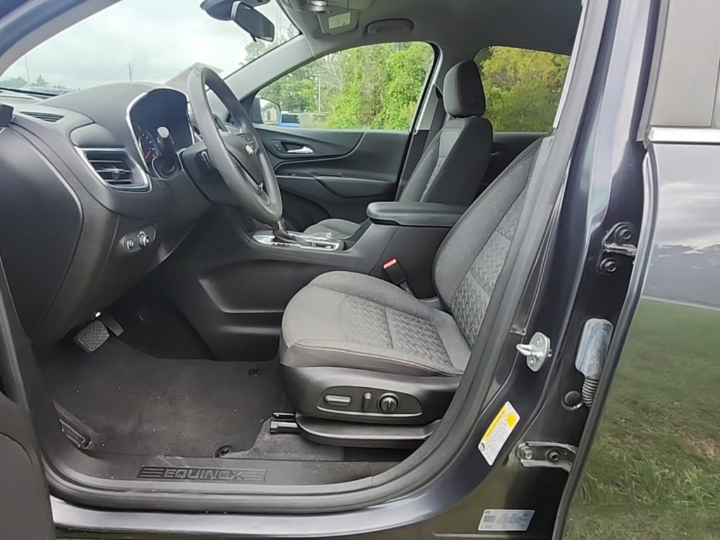 Used 2022 Chevrolet Equinox LT FWD image 16