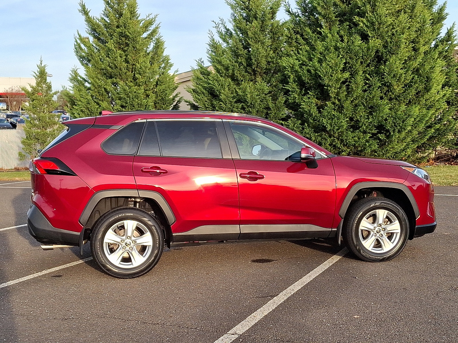 Certified 2021 Toyota RAV4 XLE image 7