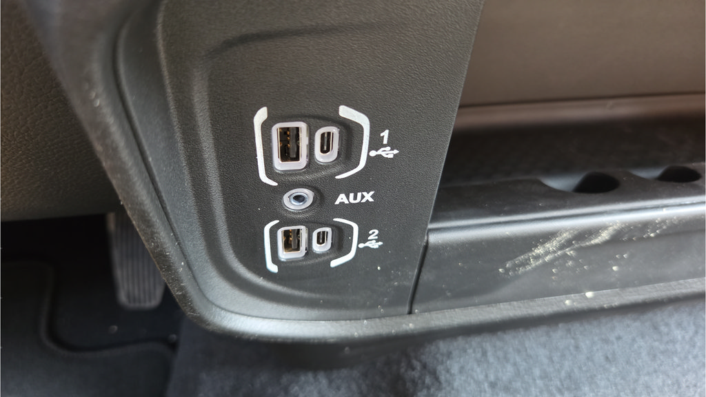 New 2026 RAM 3500 Tradesman AWD/4WD image 44