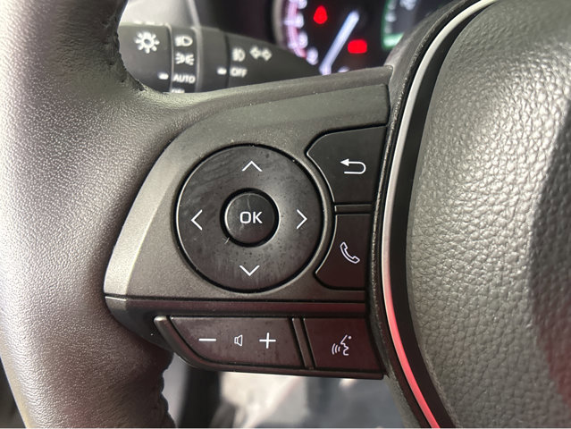 Used 2023 Toyota RAV4 XLE Premium image 26