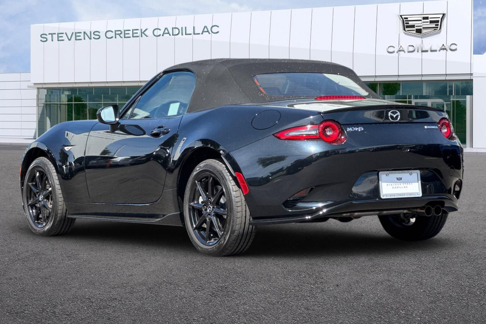 Used 2025 MAZDA MX-5 Miata Sport w/ Appearance Package image 5