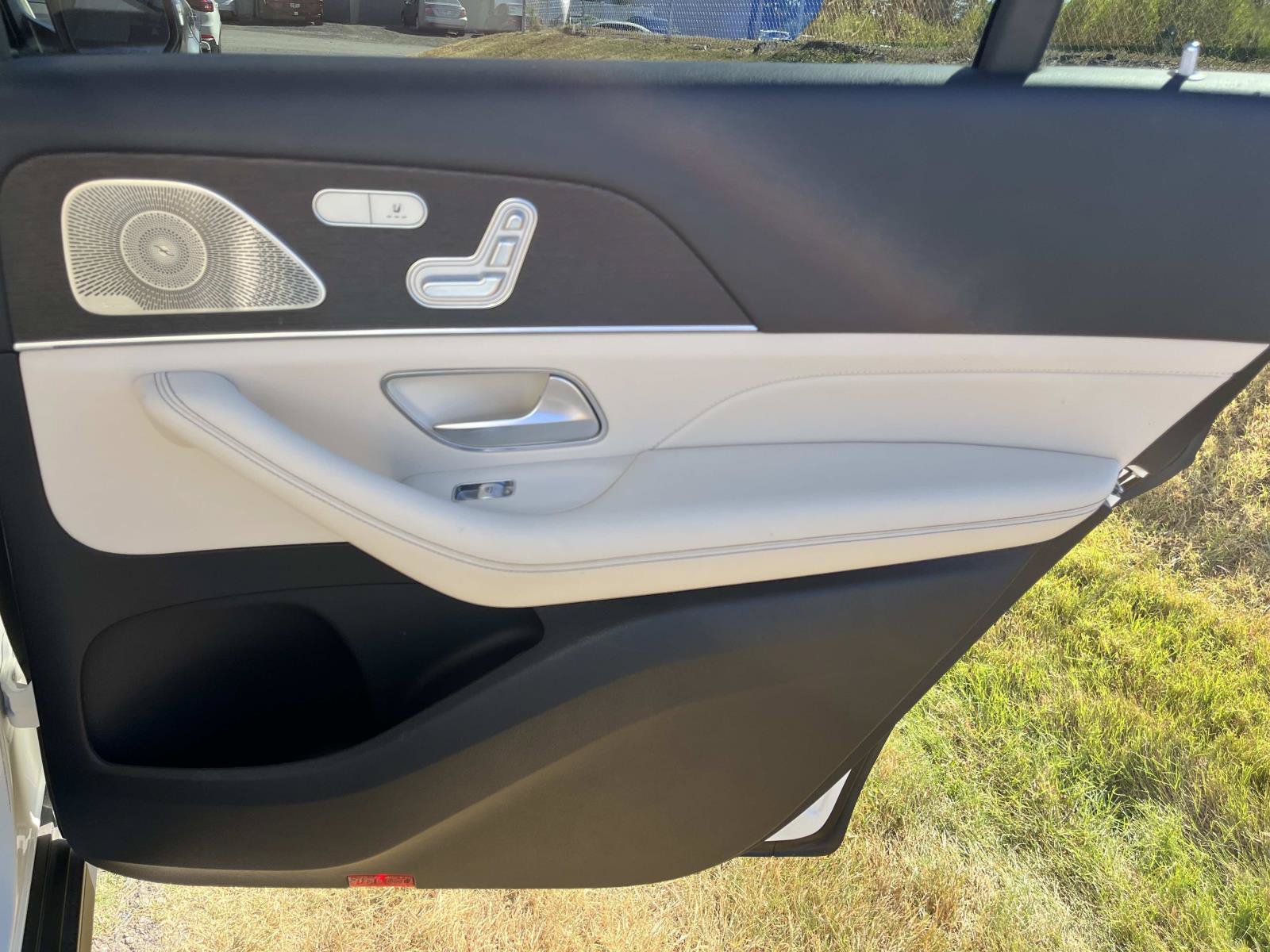 Certified 2023 Mercedes-Benz GLS 450 4MATIC image 25