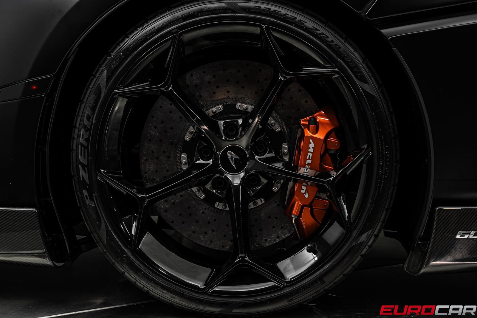 Used 2019 McLaren 600LT RWD image 29