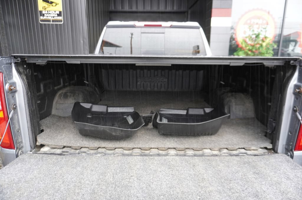 Used 2022 Chevrolet Silverado 1500 High Country w/ LPO, Dark Essentials Package AWD/4WD image 27