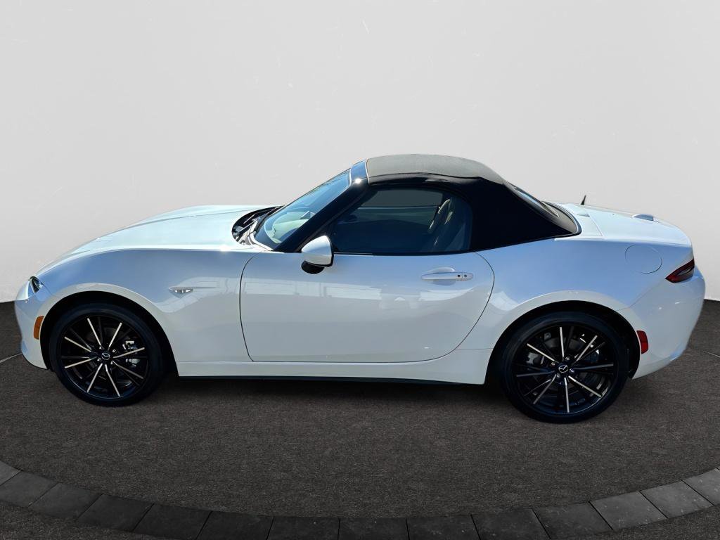 Certified 2024 MAZDA MX-5 Miata Grand Touring image 2