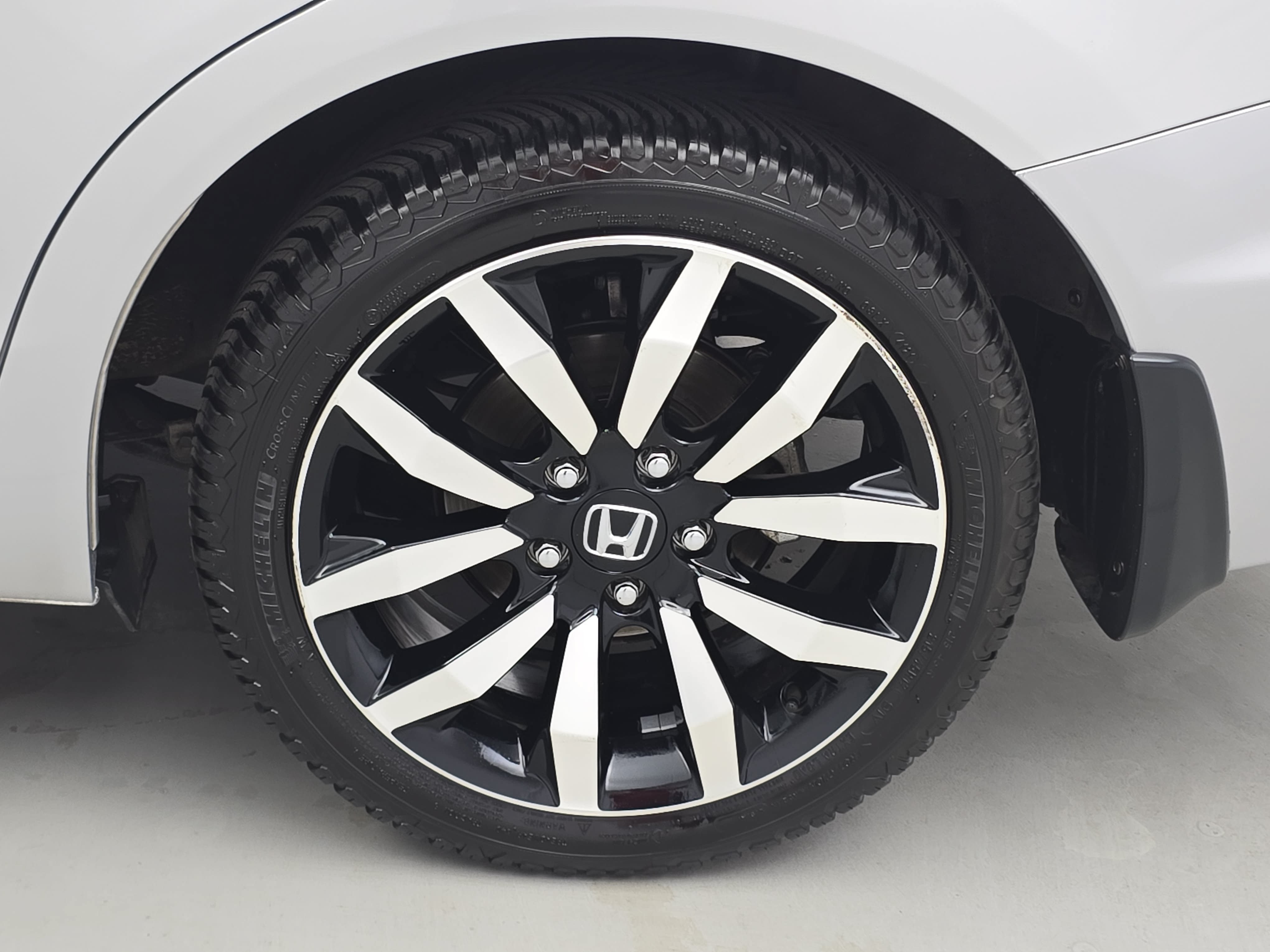 Used 2015 Honda Civic EX-L image 32