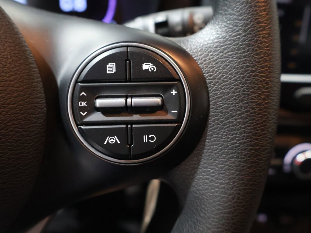 Used 2024 Kia Soul LX w/ Option Group 015 image 33