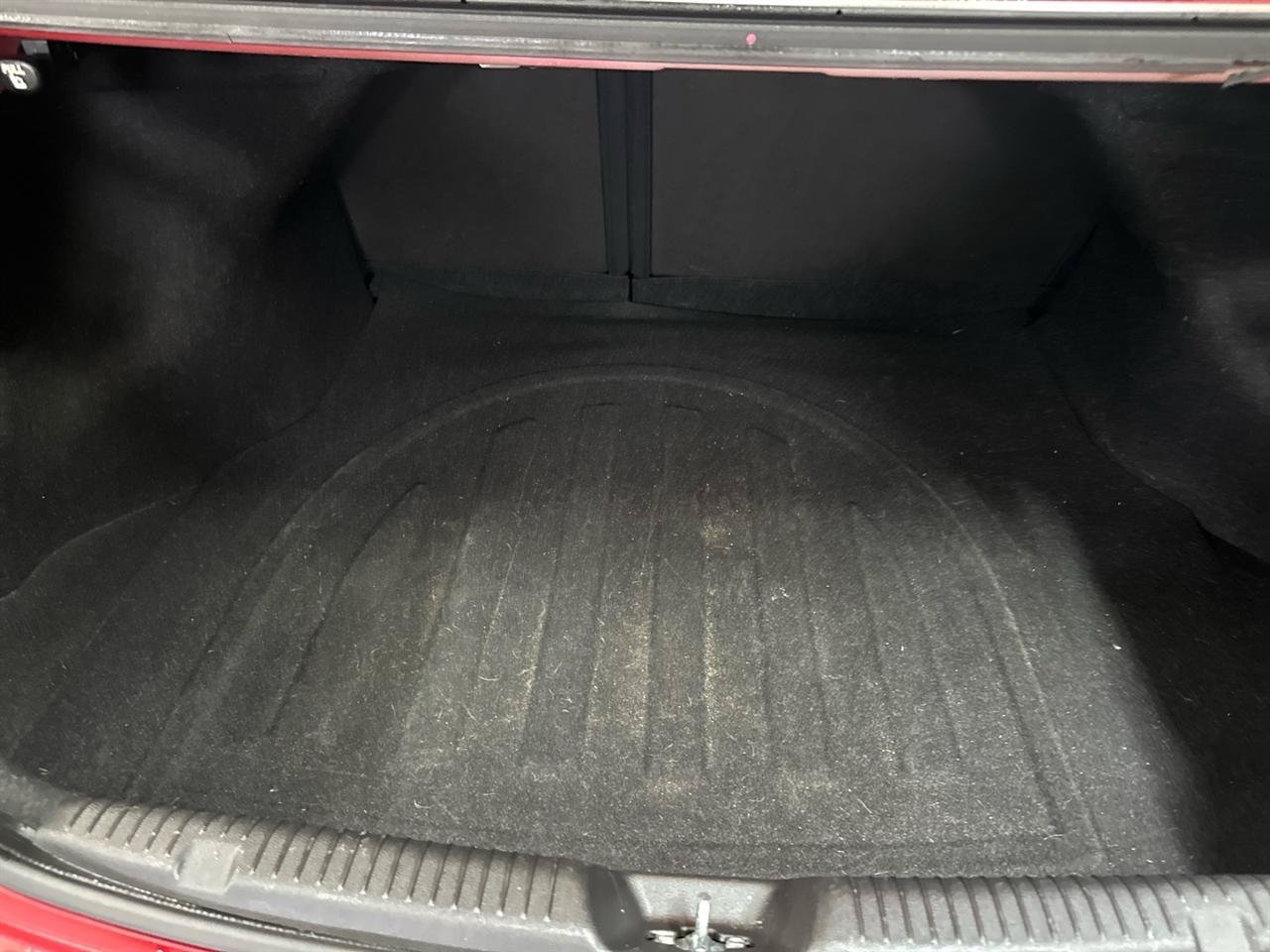 Used 2016 Hyundai Elantra SE FWD image 9