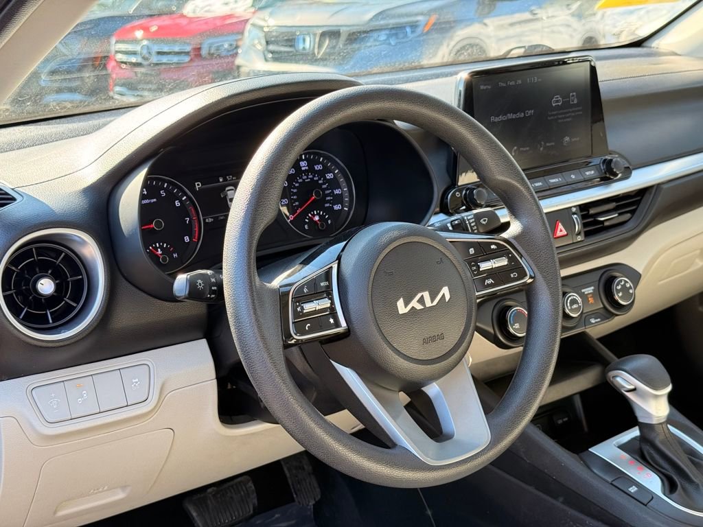 Used 2022 Kia Forte LXS w/ LXS Technology Package FWD image 26