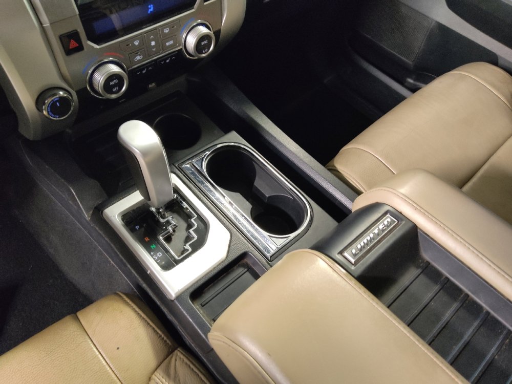 Used 2017 Toyota Tundra Limited w/ Limited Premium Package image 26