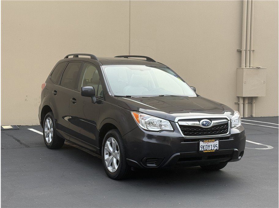 Used 2015 Subaru Forester 2.5i Premium image 1