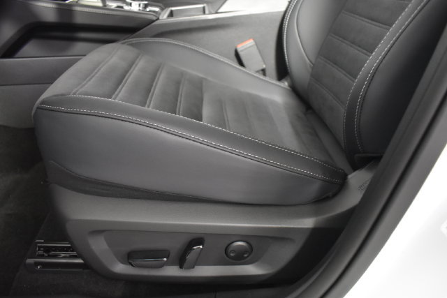 New 2026 Nissan Rogue SL AWD/4WD image 12