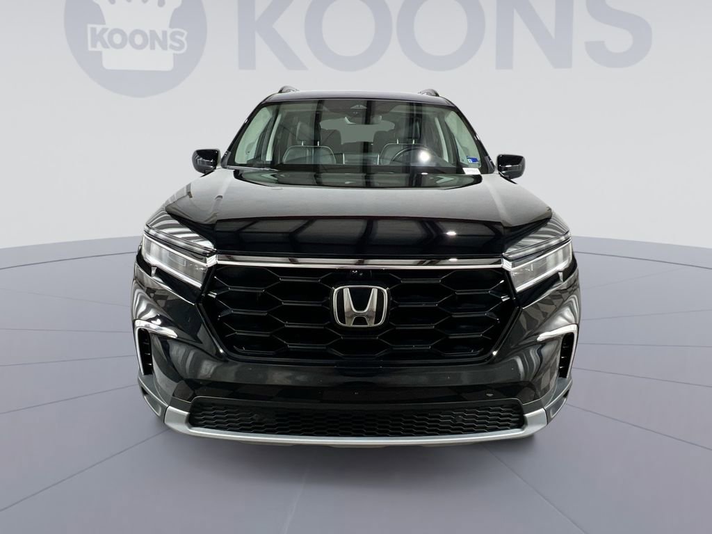 Used 2025 Honda Pilot Elite image 11