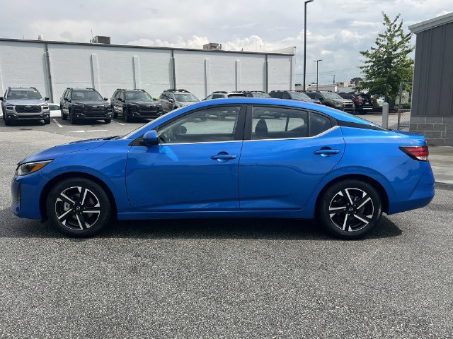 Used 2025 Nissan Sentra SV FWD image 10