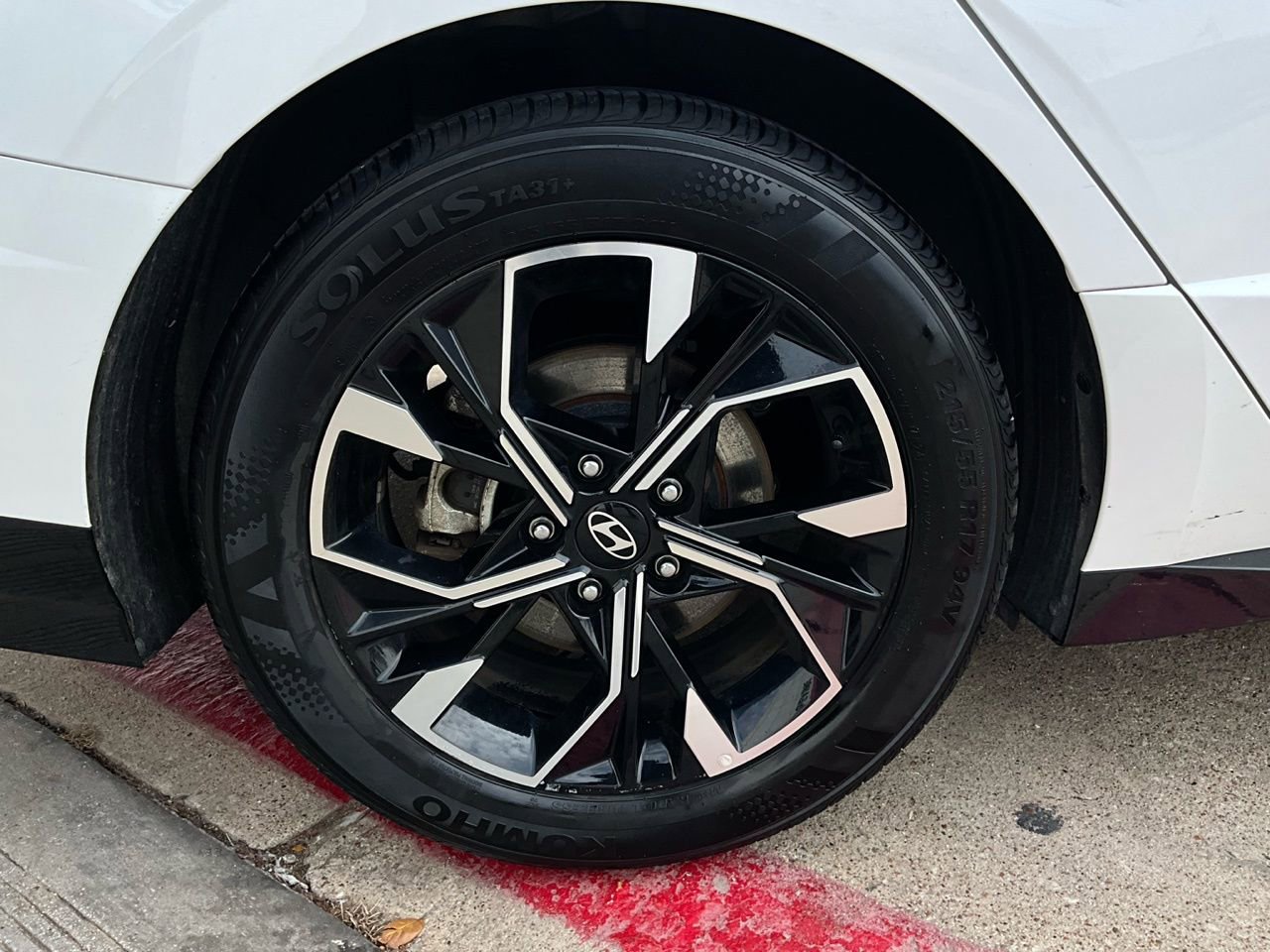 Used 2025 Hyundai Sonata SEL image 9