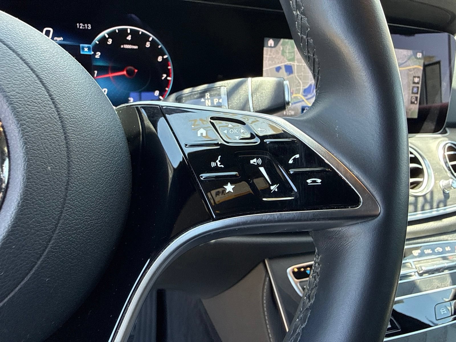 Used 2022 Mercedes-Benz E 350 Sedan image 32