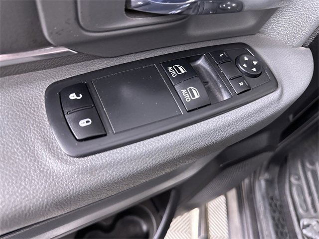 Used 2018 RAM 1500 Express image 24