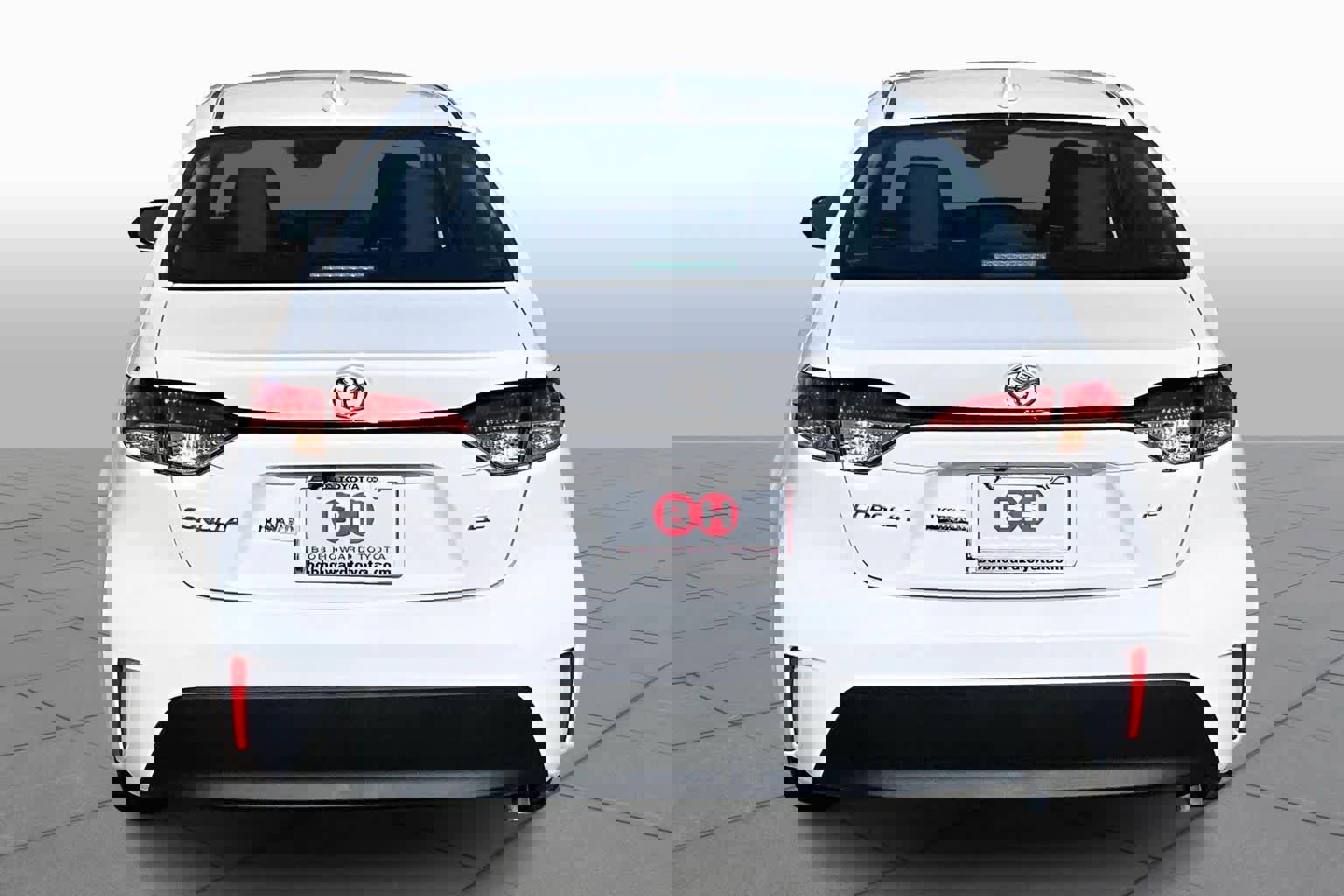 Used 2026 Toyota Corolla LE image 5