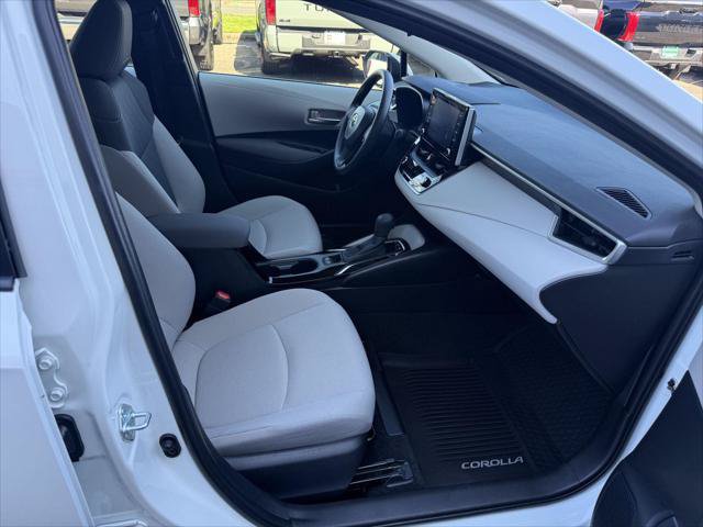 Certified 2021 Toyota Corolla LE FWD image 19