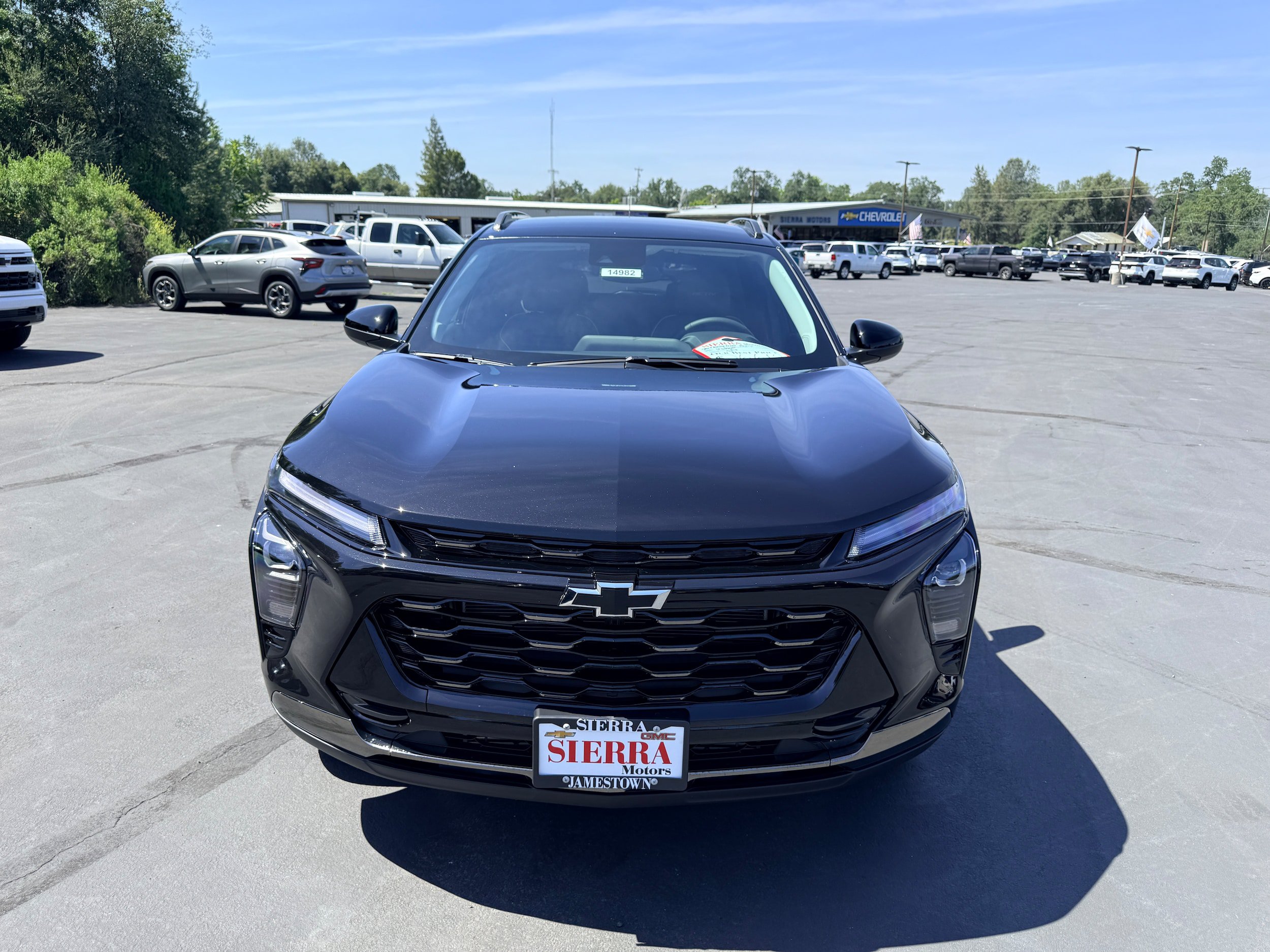 New 2026 Chevrolet Trax ACTIV w/ Driver Confidence Package FWD image 2