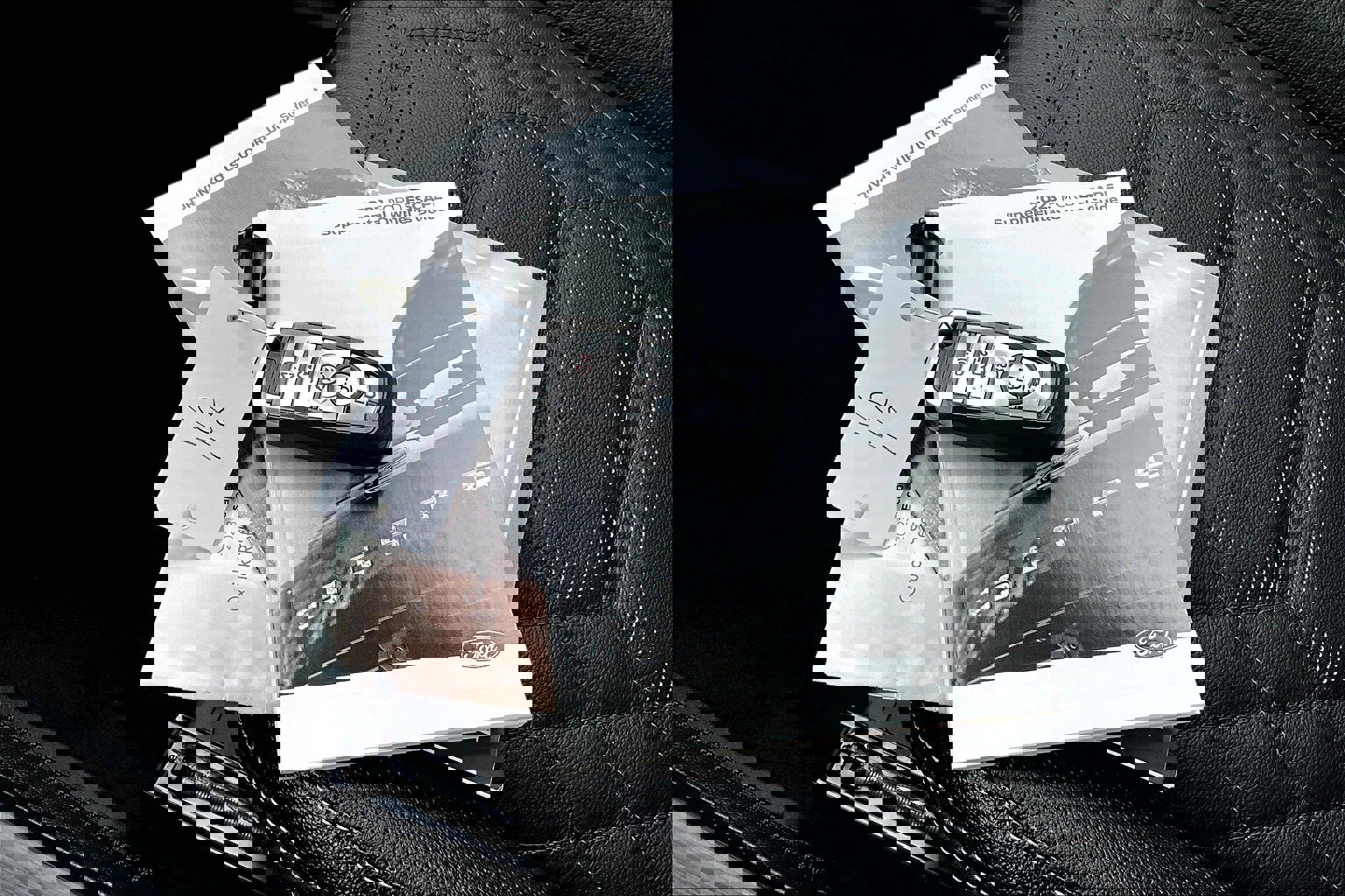 Used 2023 Ford Escape SE w/ PHEV Premium Package image 12