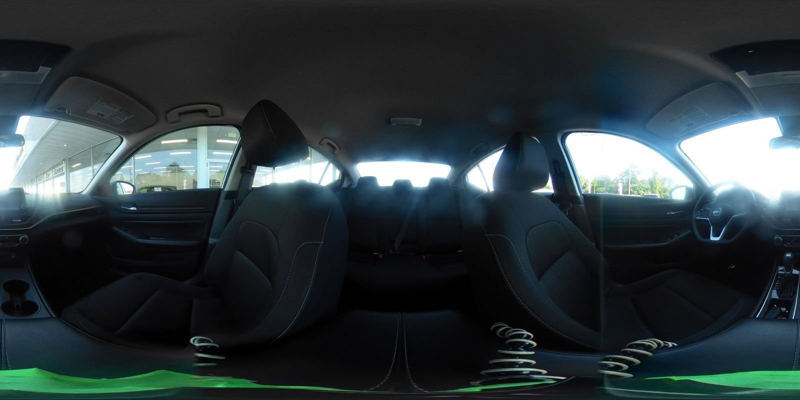 Used 2025 Nissan Altima 2.5 SV FWD image 37