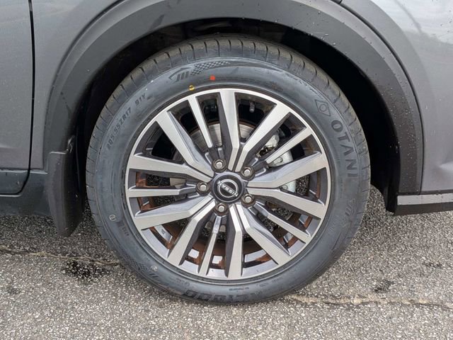 Used 2023 Nissan Kicks SV image 11