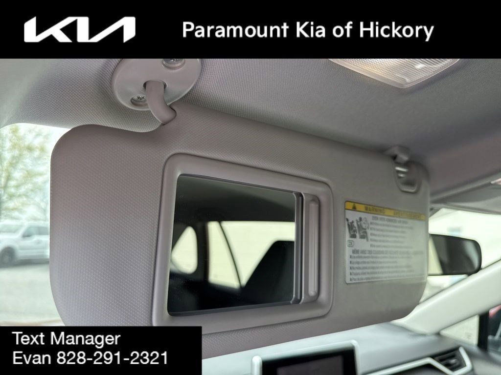 Used 2023 Toyota RAV4 XLE image 29