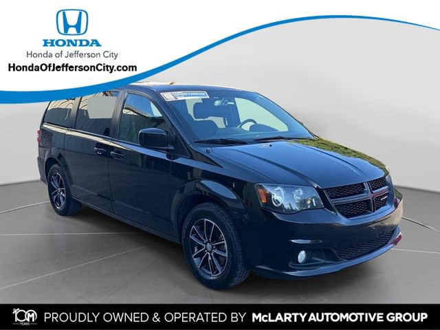 Used 2018 Dodge Grand Caravan SE FWD image 1
