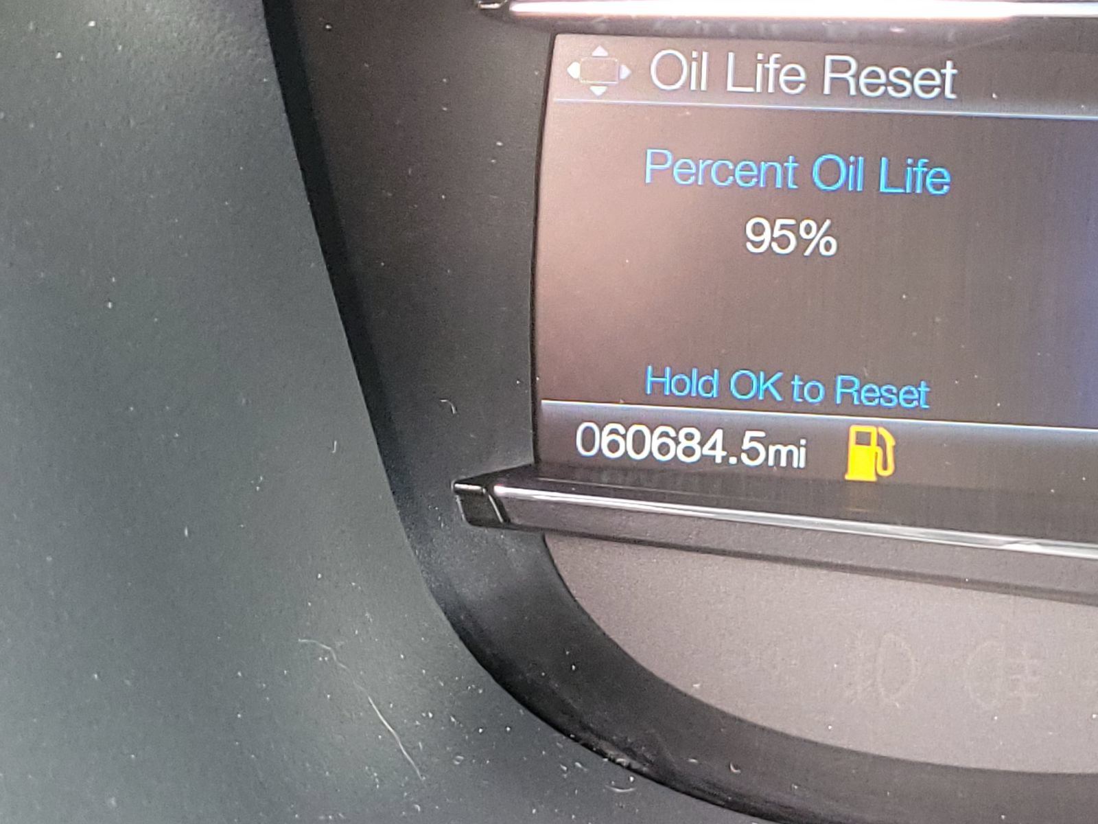 Used 2018 Ford Explorer Limited AWD/4WD image 18