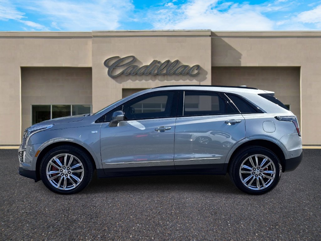 New 2026 Cadillac XT5 Sportv w/ LPO, Floor Liner Package AWD/4WD image 6