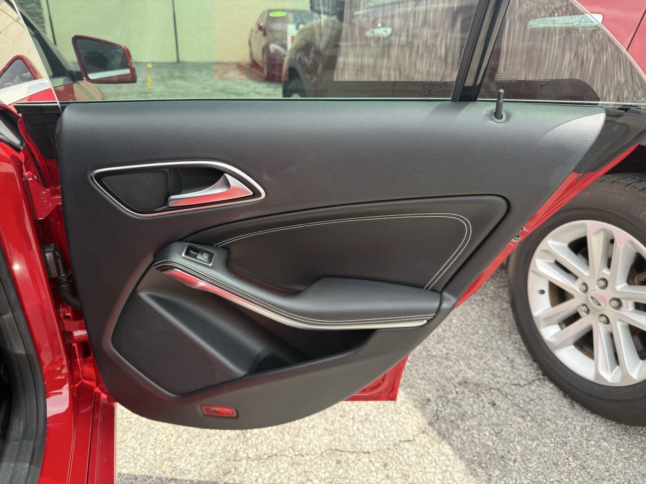 Used 2017 Mercedes-Benz CLA 250 image 23
