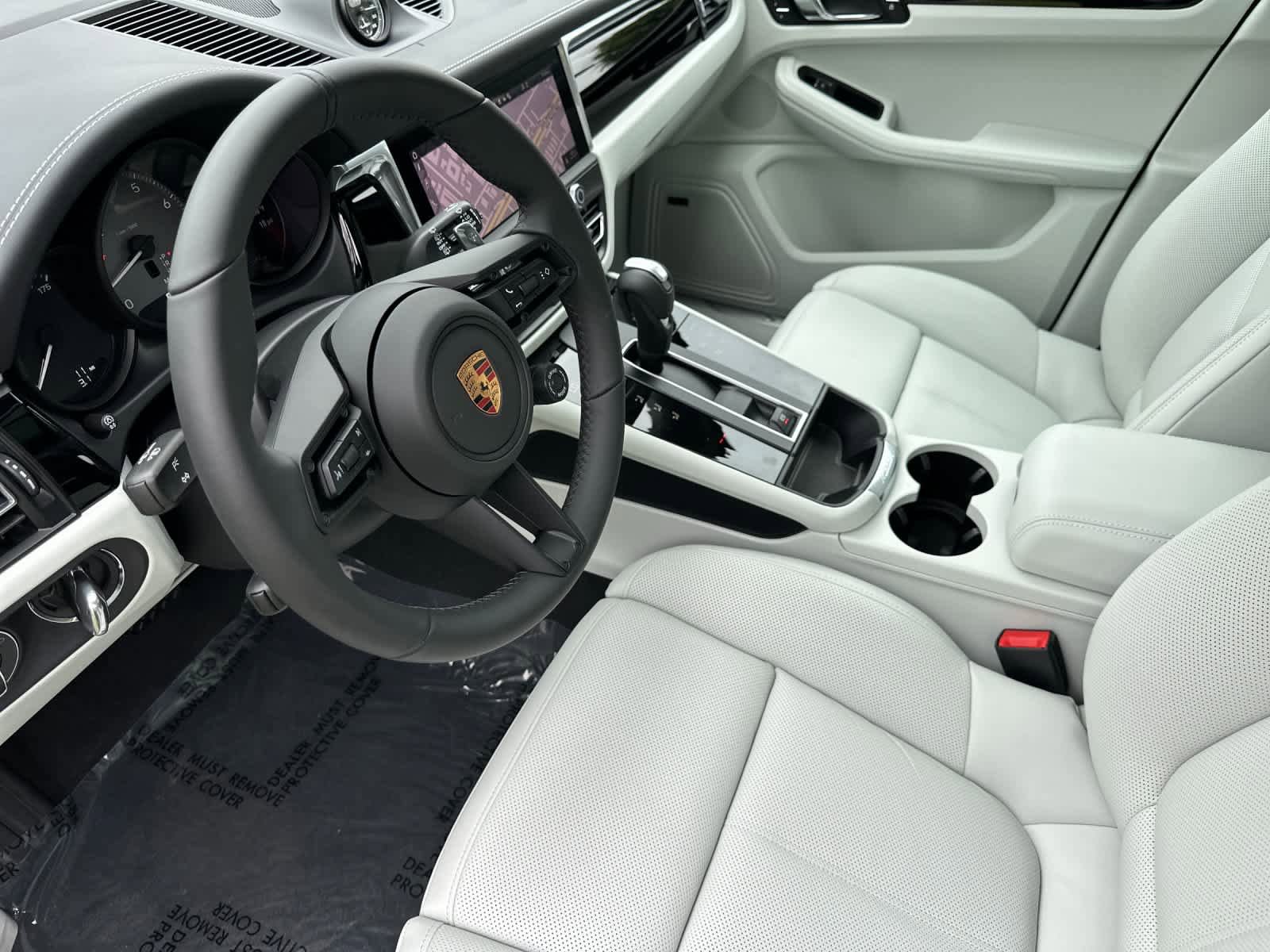 New 2026 Porsche Macan S AWD/4WD image 4