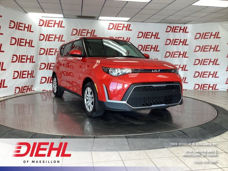 Certified 2024 Kia Soul LX FWD image 1