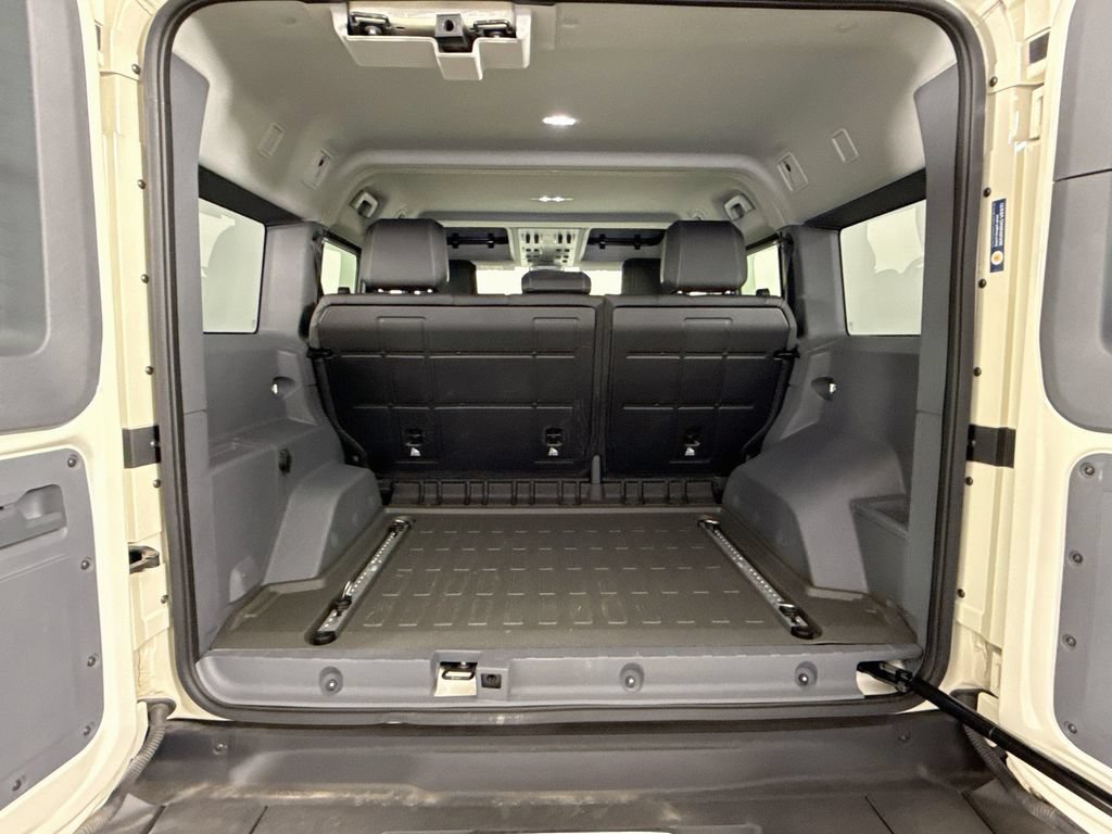 Used 2024 INEOS Grenadier Station Wagon AWD/4WD image 20