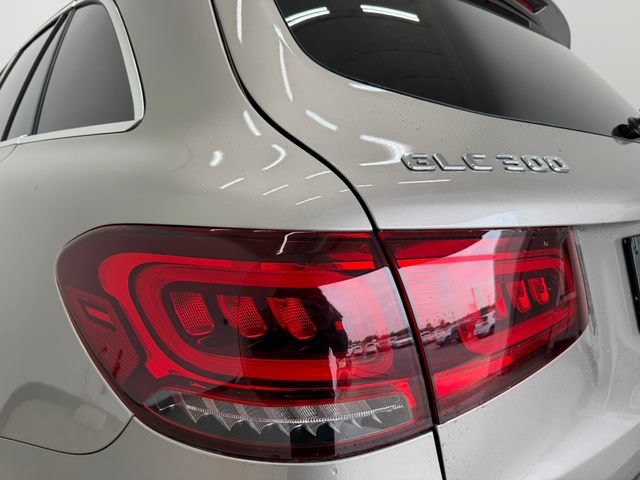Used 2021 Mercedes-Benz GLC 300 image 33