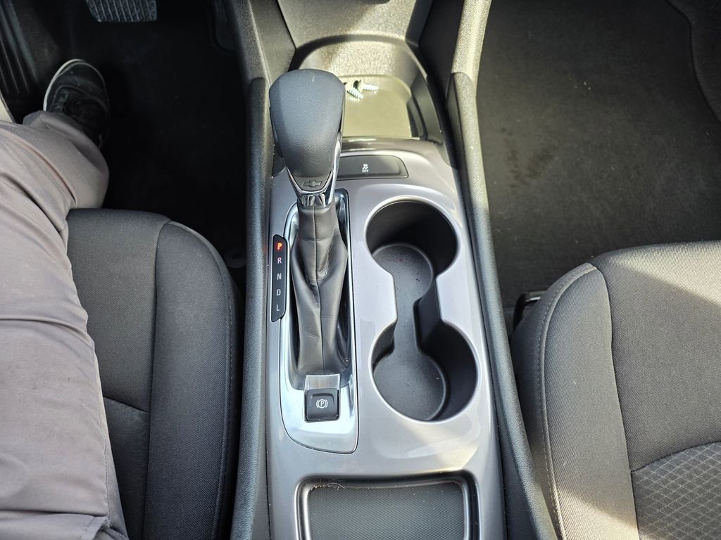 Used 2025 Chevrolet Malibu LS image 19