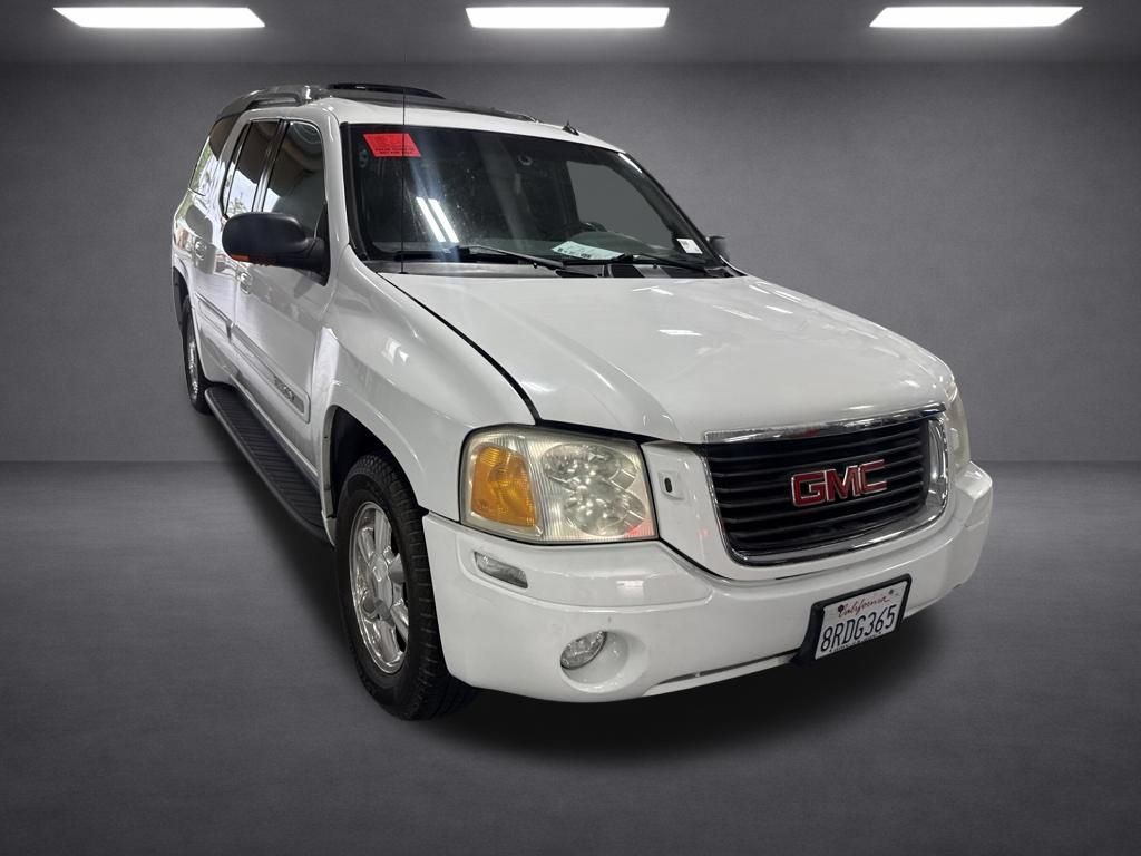 Used 2004 GMC Envoy XUV SLT RWD image 3