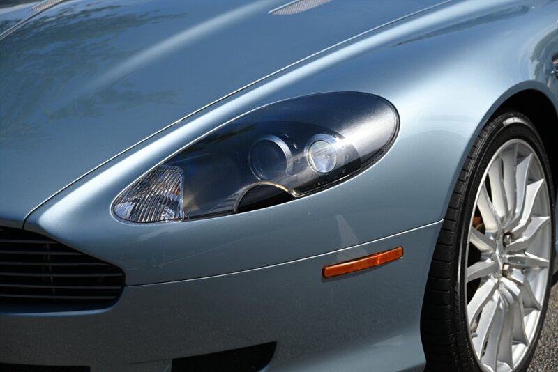 Used 2007 Aston Martin DB9 Volante RWD image 12