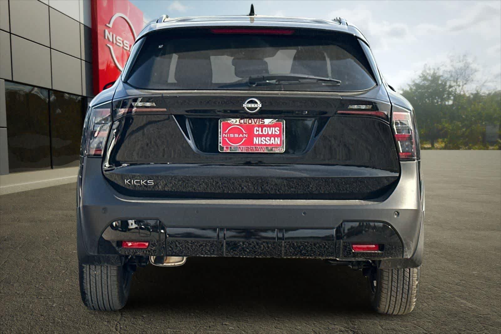 New 2026 Nissan Kicks SV FWD image 8