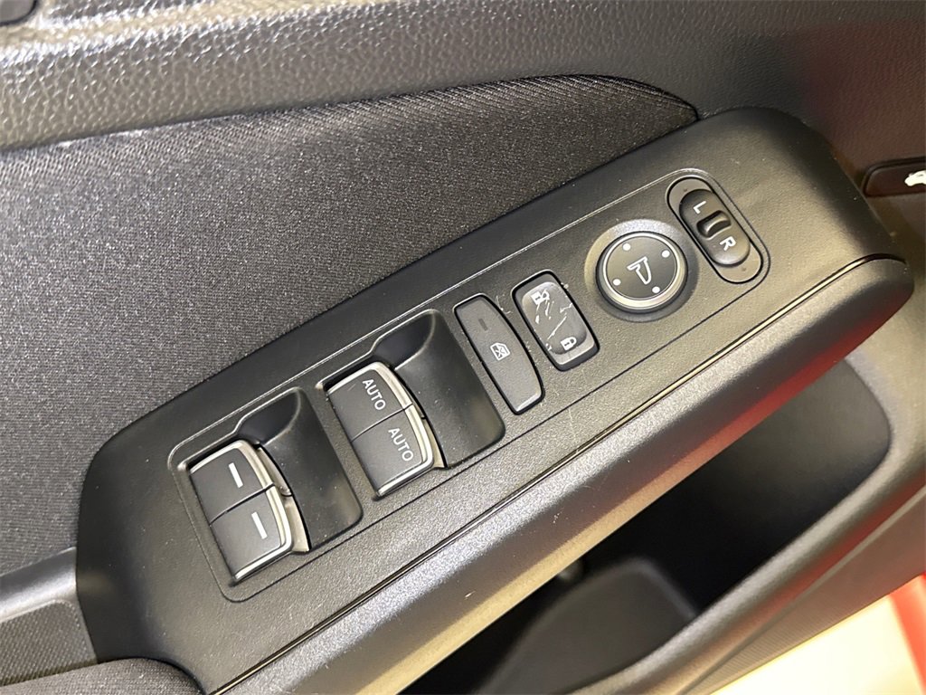 Certified 2025 Honda Civic Sport image 21