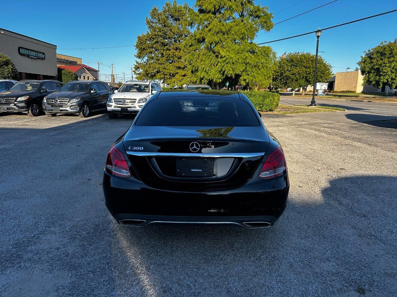 Used 2018 Mercedes-Benz C 300 Sedan w/ Premium Package image 6