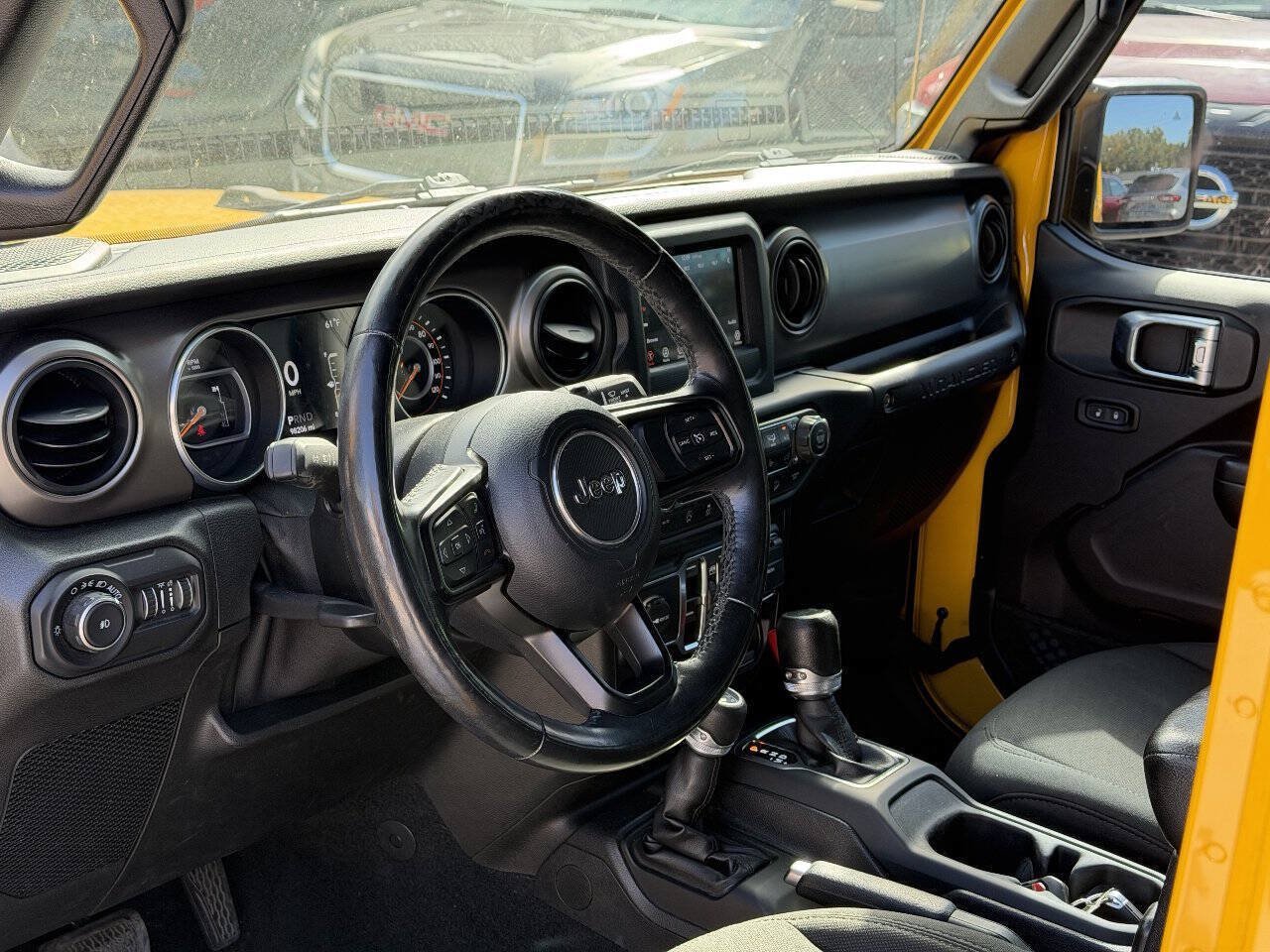 Used 2018 Jeep Wrangler Unlimited Sport S AWD/4WD image 9