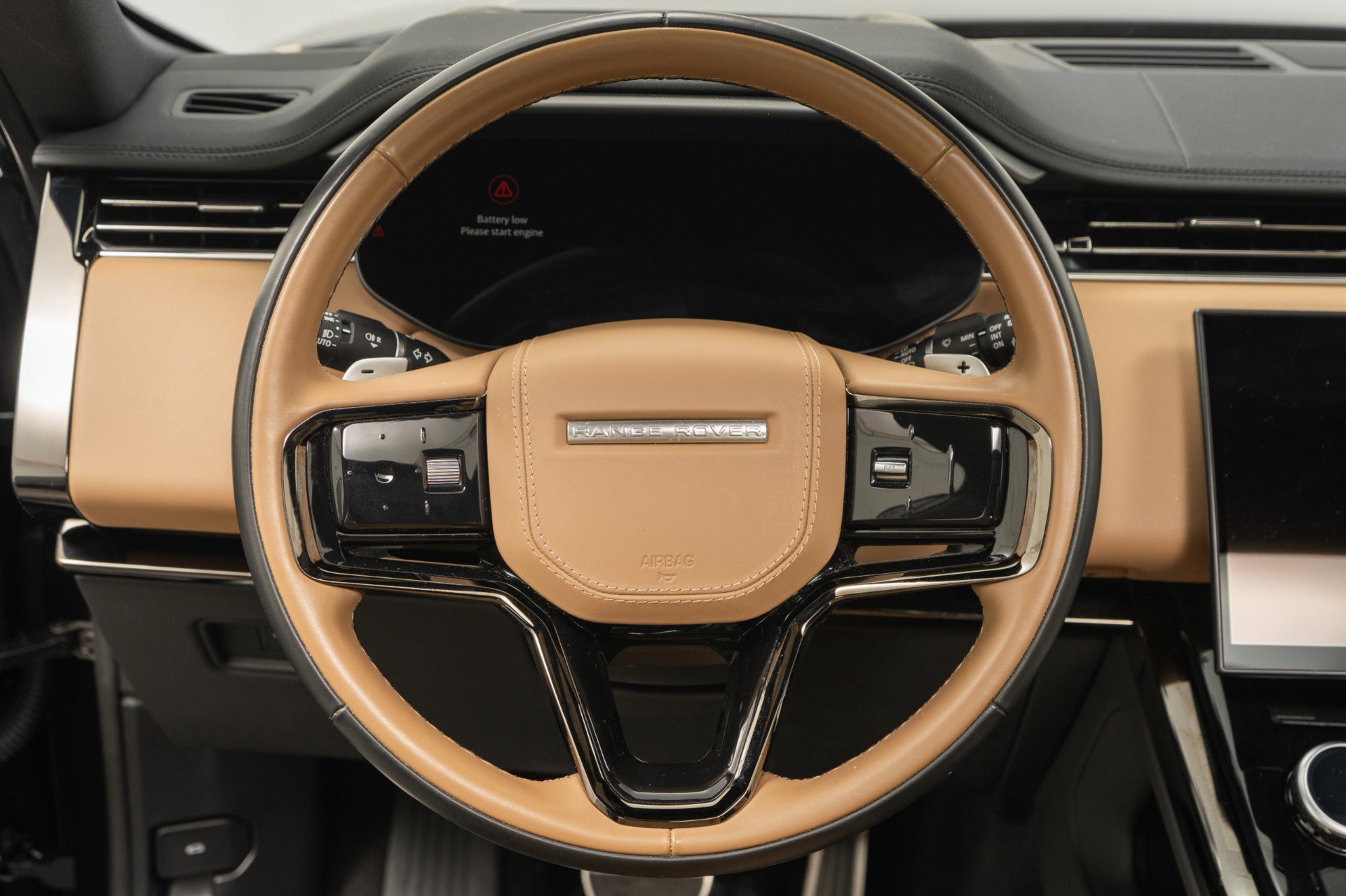 Used 2023 Land Rover Range Rover Sport SE Dynamic image 15