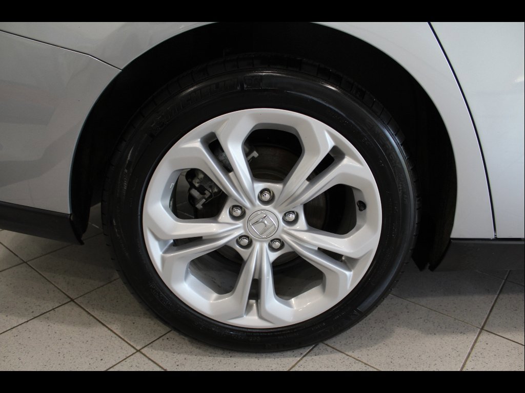 Used 2025 Honda Accord LX image 11