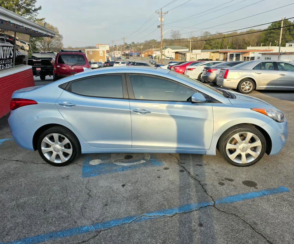 Used 2011 Hyundai Elantra Limited image 3