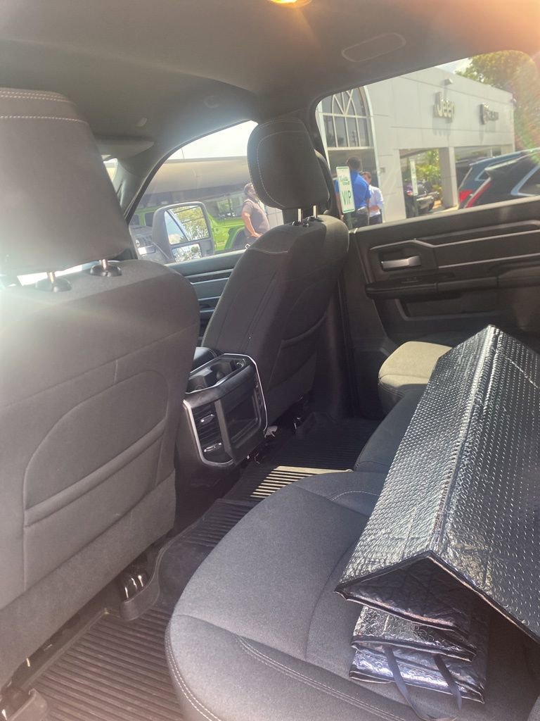 Used 2023 RAM 2500 Big Horn w/ Night Edition AWD/4WD image 9