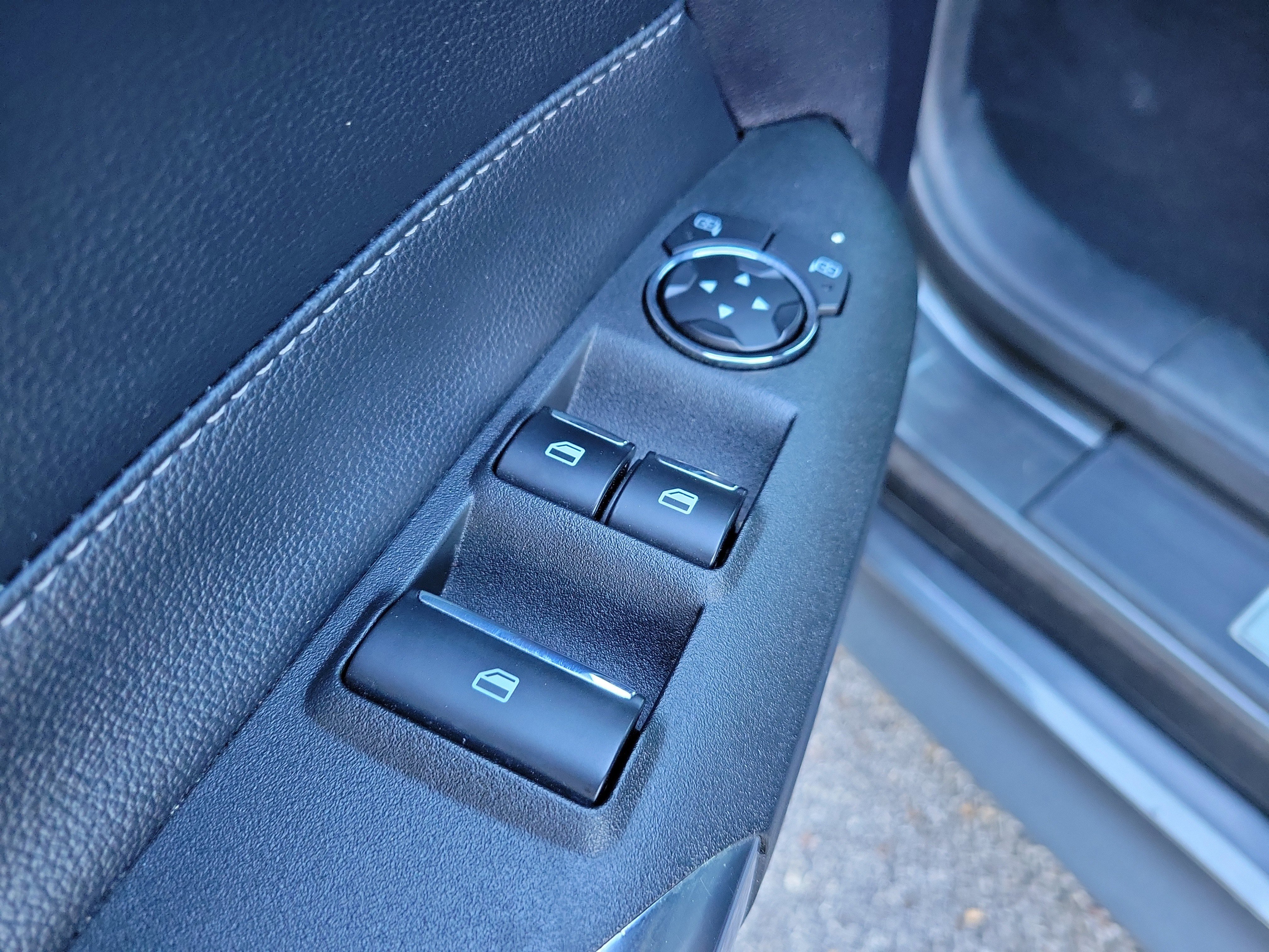 Used 2019 Ford Mustang GT Premium image 25