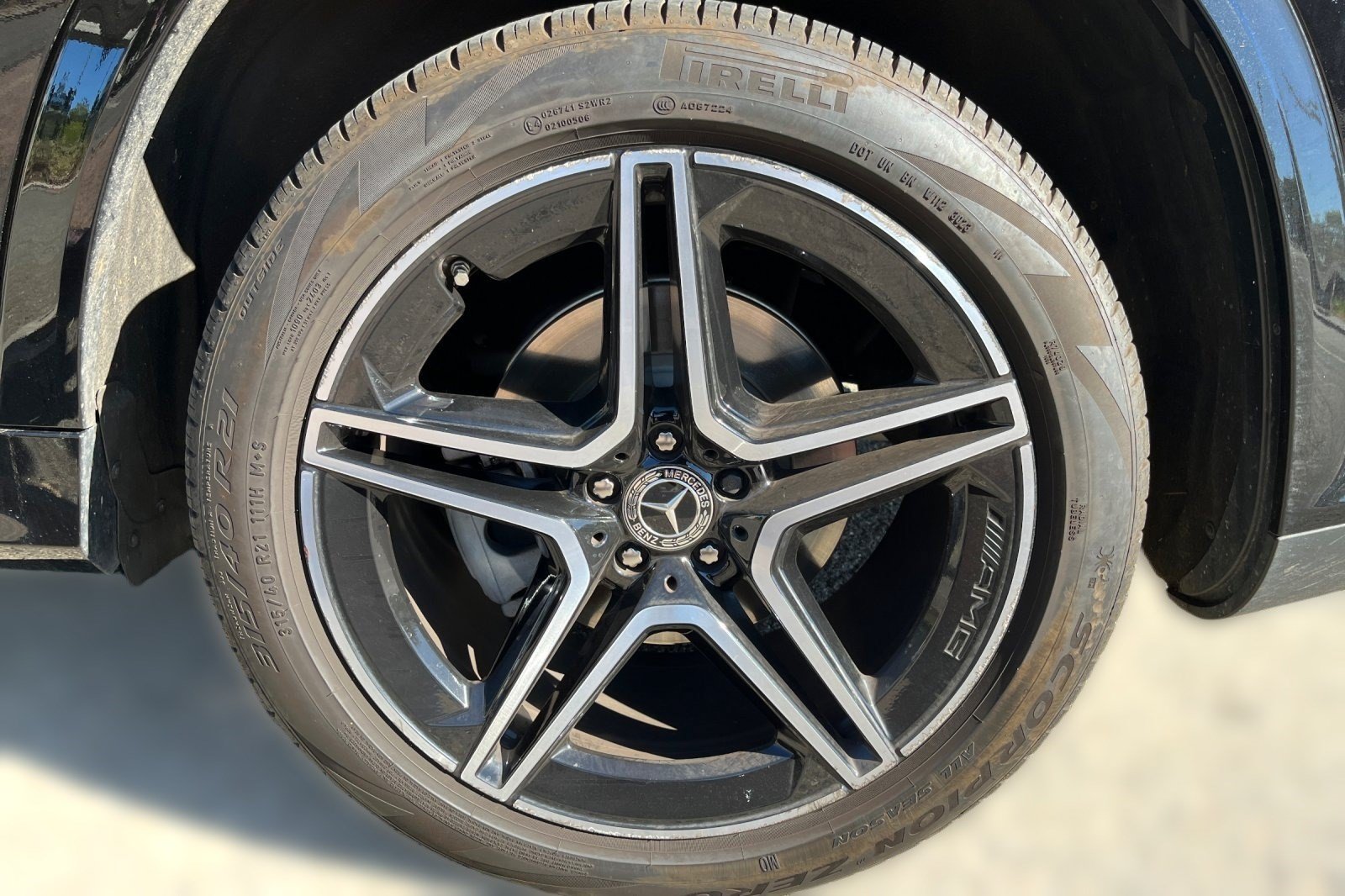 Used 2024 Mercedes-Benz GLS 450 4MATIC image 6